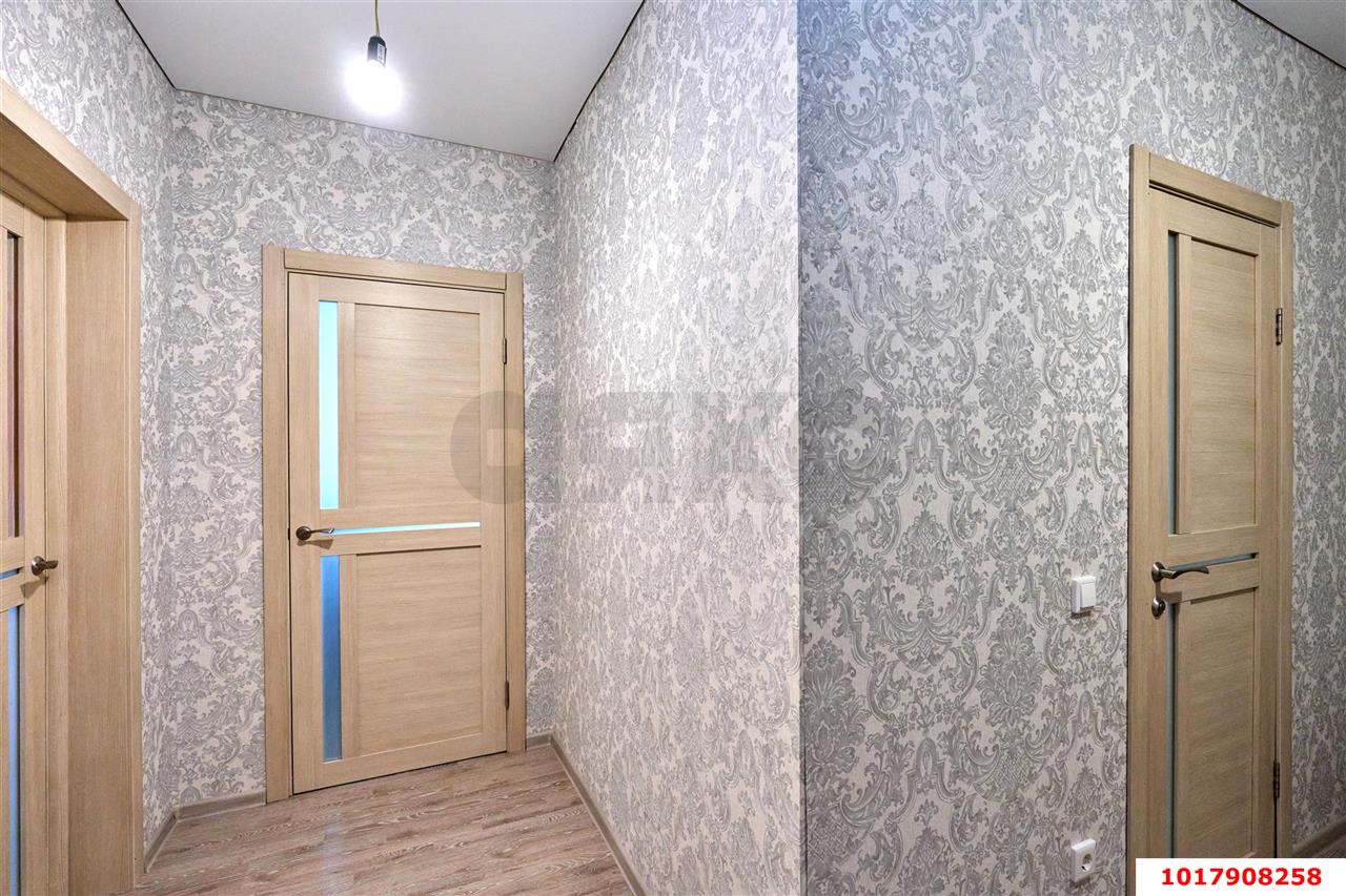 Фото №10: 1-комнатная квартира <span class="whitespace-nowrap">45 м²</span>, <span class="whitespace-nowrap">8/18 эт.</span> - Краснодар, Прикубанский внутригородской округ, Краевая Клиническая Больница, мкр. жилой комплекс Спорт-Сити, ул. Домбайская, 10/1к1