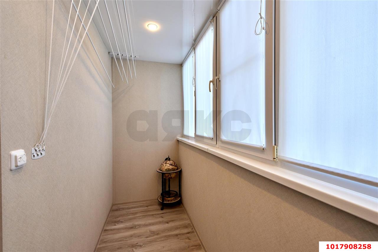 Фото №9: 1-комнатная квартира <span class="whitespace-nowrap">45 м²</span>, <span class="whitespace-nowrap">8/18 эт.</span> - Краснодар, Прикубанский внутригородской округ, Краевая Клиническая Больница, мкр. жилой комплекс Спорт-Сити, ул. Домбайская, 10/1к1