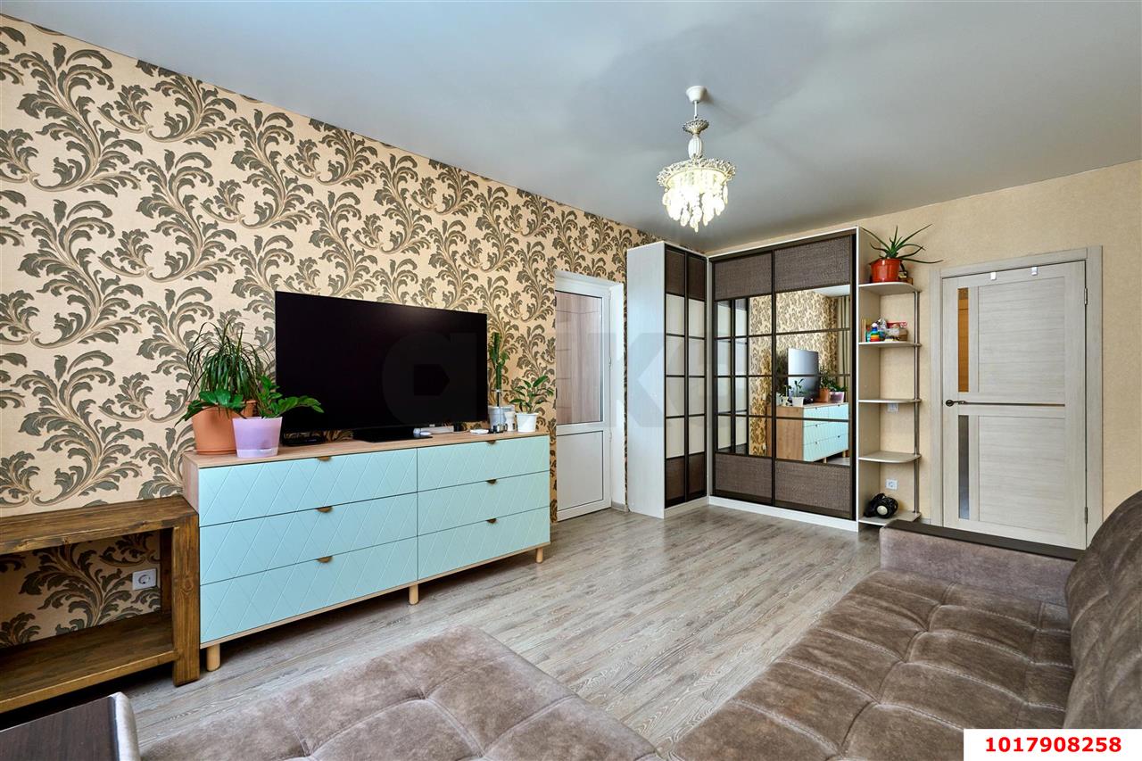 Фото №5: 1-комнатная квартира <span class="whitespace-nowrap">45 м²</span>, <span class="whitespace-nowrap">8/18 эт.</span> - Краснодар, Прикубанский внутригородской округ, Краевая Клиническая Больница, мкр. жилой комплекс Спорт-Сити, ул. Домбайская, 10/1к1