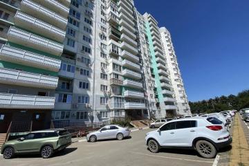 Фото №1: 1-комнатная квартира <span class="whitespace-nowrap">38 м²</span>, <span class="whitespace-nowrap">4/16 эт.</span> - Краснодарский, мкр. жилой комплекс Параллели, 66к1