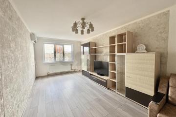 Фото №1: 2-комнатная квартира <span class="whitespace-nowrap">61 м²</span>, <span class="whitespace-nowrap">10/10 эт.</span> - Краснодар, мкр. Краевая Клиническая Больница, ул. Восточно-Кругликовская, 51