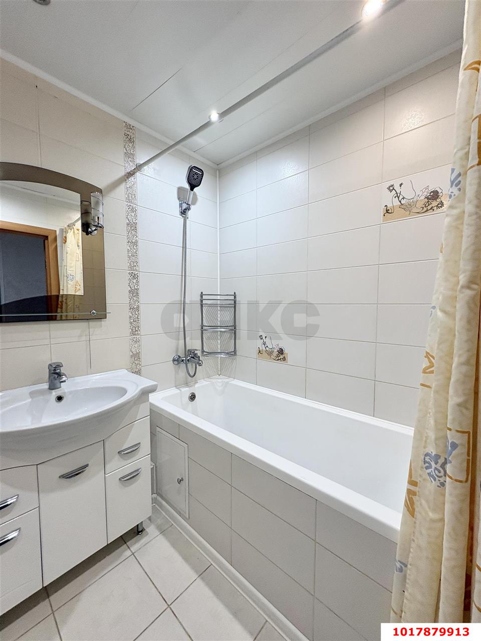 Фото №9: 2-комнатная квартира <span class="whitespace-nowrap">65 м²</span>, <span class="whitespace-nowrap">10/10 эт.</span> - Краснодар, Прикубанский внутригородской округ, мкр. Краевая Клиническая Больница, ул. Восточно-Кругликовская, 51