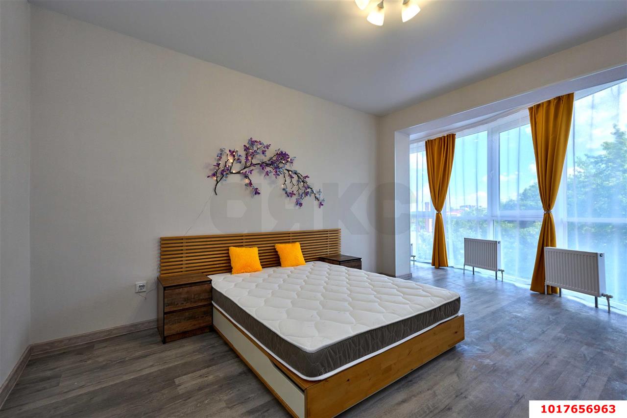Фото №5: 3-комнатная квартира <span class="whitespace-nowrap">117 м²</span>, <span class="whitespace-nowrap">4/7 эт.</span> - Краснодар, Карасунский внутригородской округ, мкр. Хлопчато-бумажный Комбинат, ул. Дунайская, 44А