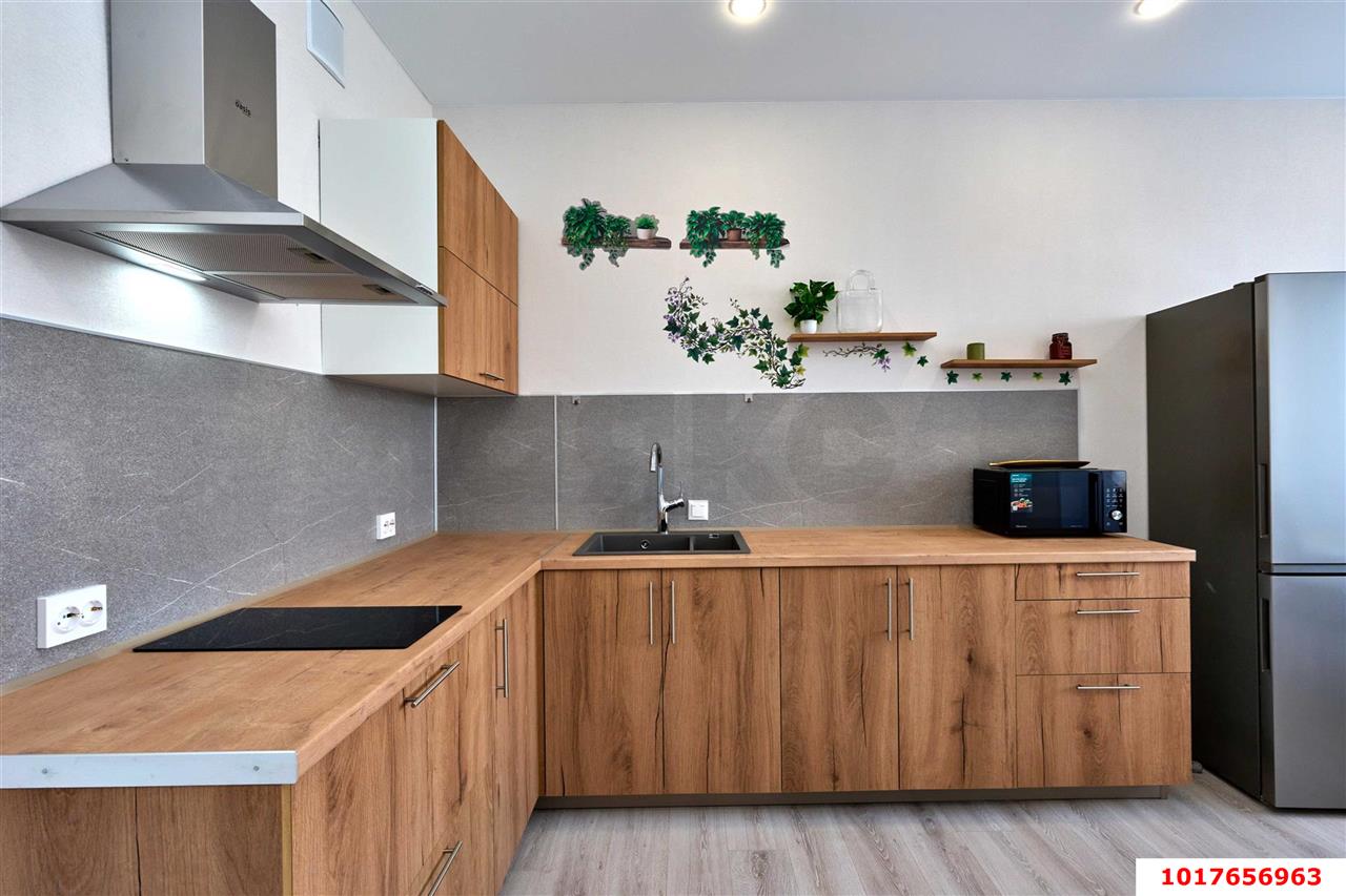 Фото №7: 3-комнатная квартира <span class="whitespace-nowrap">117 м²</span>, <span class="whitespace-nowrap">4/7 эт.</span> - Краснодар, Карасунский внутригородской округ, мкр. Хлопчато-бумажный Комбинат, ул. Дунайская, 44А
