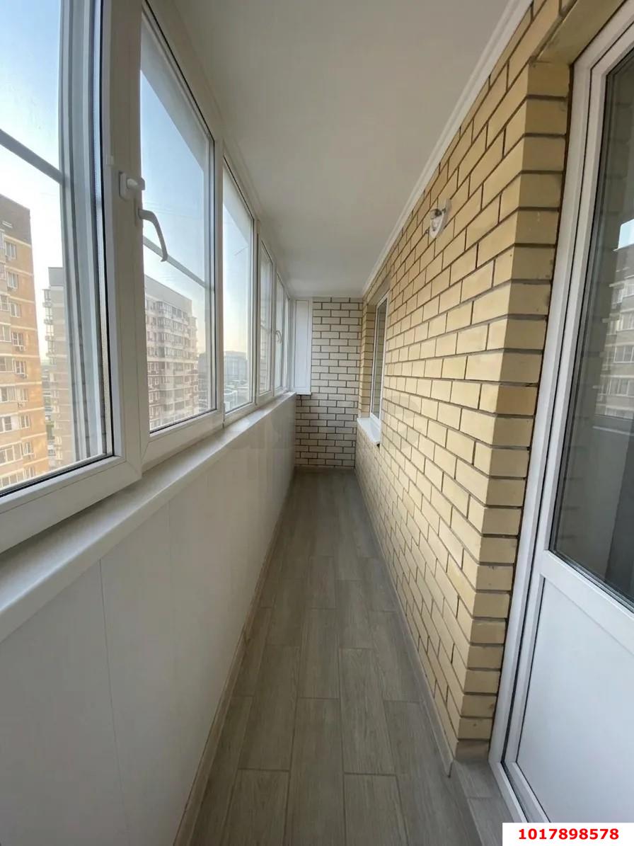 Фото №6: 1-комнатная квартира <span class="whitespace-nowrap">39 м²</span>, <span class="whitespace-nowrap">13/17 эт.</span> - Краснодар, Карасунский внутригородской округ, Черёмушки, мкр. ЖК Ставропольский, ул. Селезнёва, 4/13к1