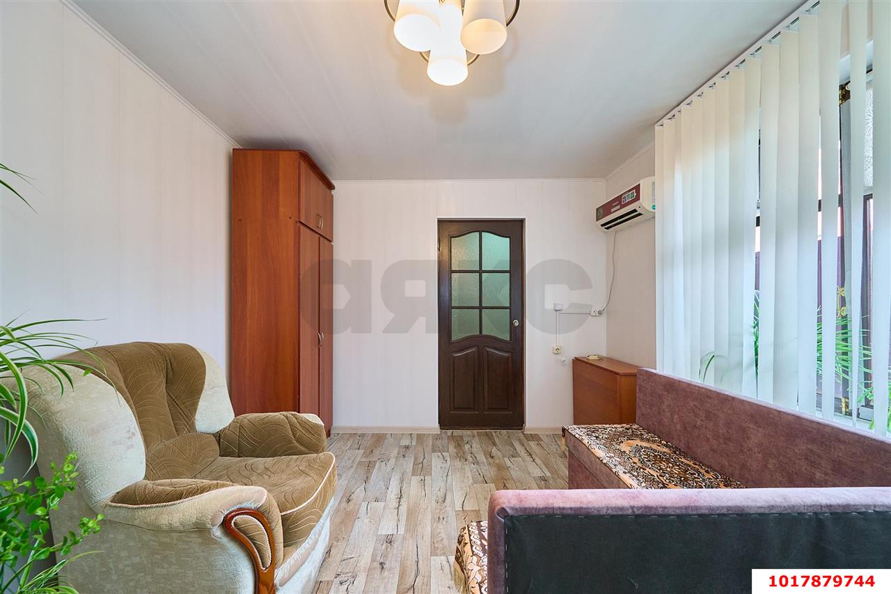 Фото №5: Дом <span class="whitespace-nowrap">95 м²</span> <span class="whitespace-nowrap">+ 2.8 сот.</span>, <span class="whitespace-nowrap">2 эт.</span> - Краснодар, Центральный внутригородской округ, мкр. Центральный, ул. Володи Головатого, 441