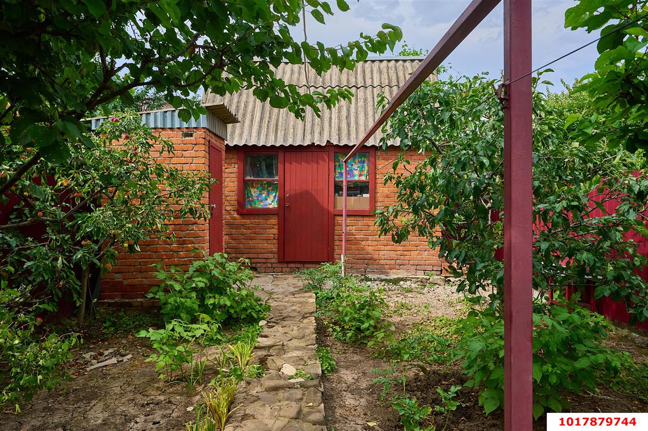 Фото №20: Дом <span class="whitespace-nowrap">95 м²</span> <span class="whitespace-nowrap">+ 2.8 сот.</span>, <span class="whitespace-nowrap">2 эт.</span> - Краснодар, Центральный внутригородской округ, мкр. Центральный, ул. Володи Головатого, 441