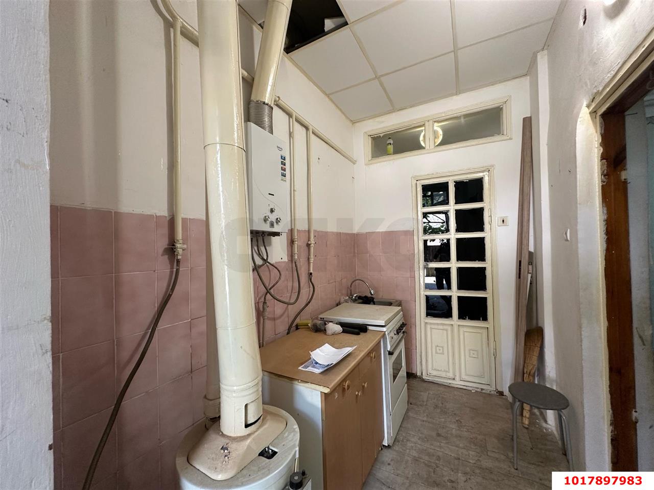Фото №9: 1-комнатная квартира <span class="whitespace-nowrap">31 м²</span>, <span class="whitespace-nowrap">1/2 эт.</span> - Краснодар, Западный внутригородской округ, мкр. Центральный, ул. Рашпилевская, 119