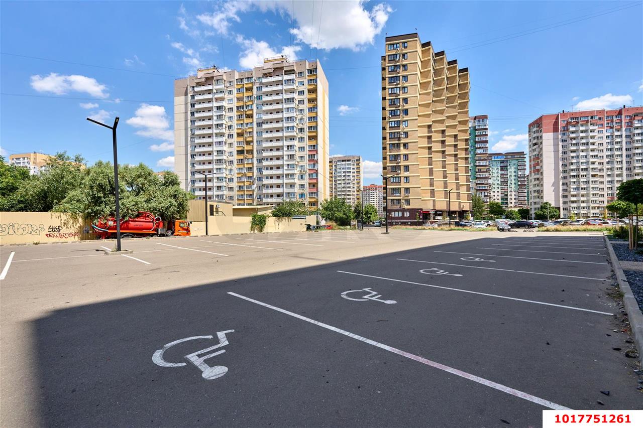 Фото №6: 1-комнатная квартира <span class="whitespace-nowrap">41 м²</span>, <span class="whitespace-nowrap">6/9 эт.</span> - Краснодар, Прикубанский внутригородской округ, мкр. Восточно-Кругликовский, ул. Восточно-Кругликовская, 46/9
