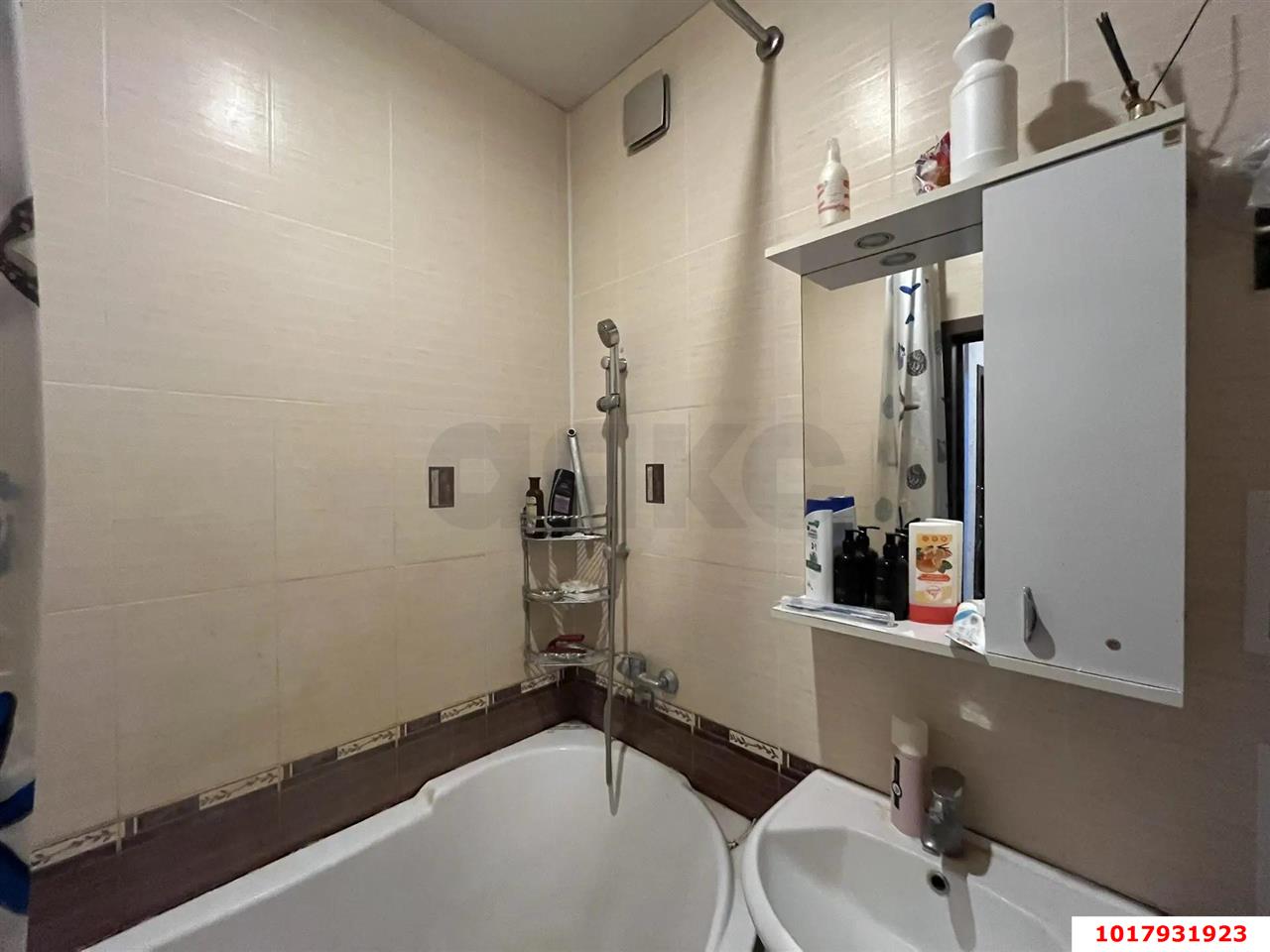 Фото №10: 2-комнатная квартира <span class="whitespace-nowrap">53 м²</span>, <span class="whitespace-nowrap">2/5 эт.</span> - Краснодар, Прикубанский внутригородской округ, мкр. Музыкальный, ул. Ангарская, 29/1