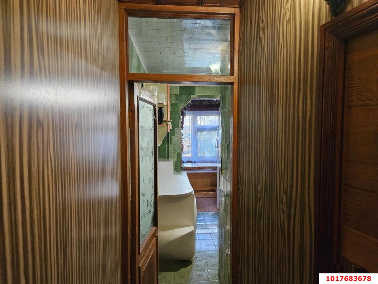 Фото №9: 3-комнатная квартира <span class="whitespace-nowrap">68 м²</span>, <span class="whitespace-nowrap">1/5 эт.</span> - Краснодар, Прикубанский внутригородской округ, мкр. Славянский, ул. Темрюкская, 69