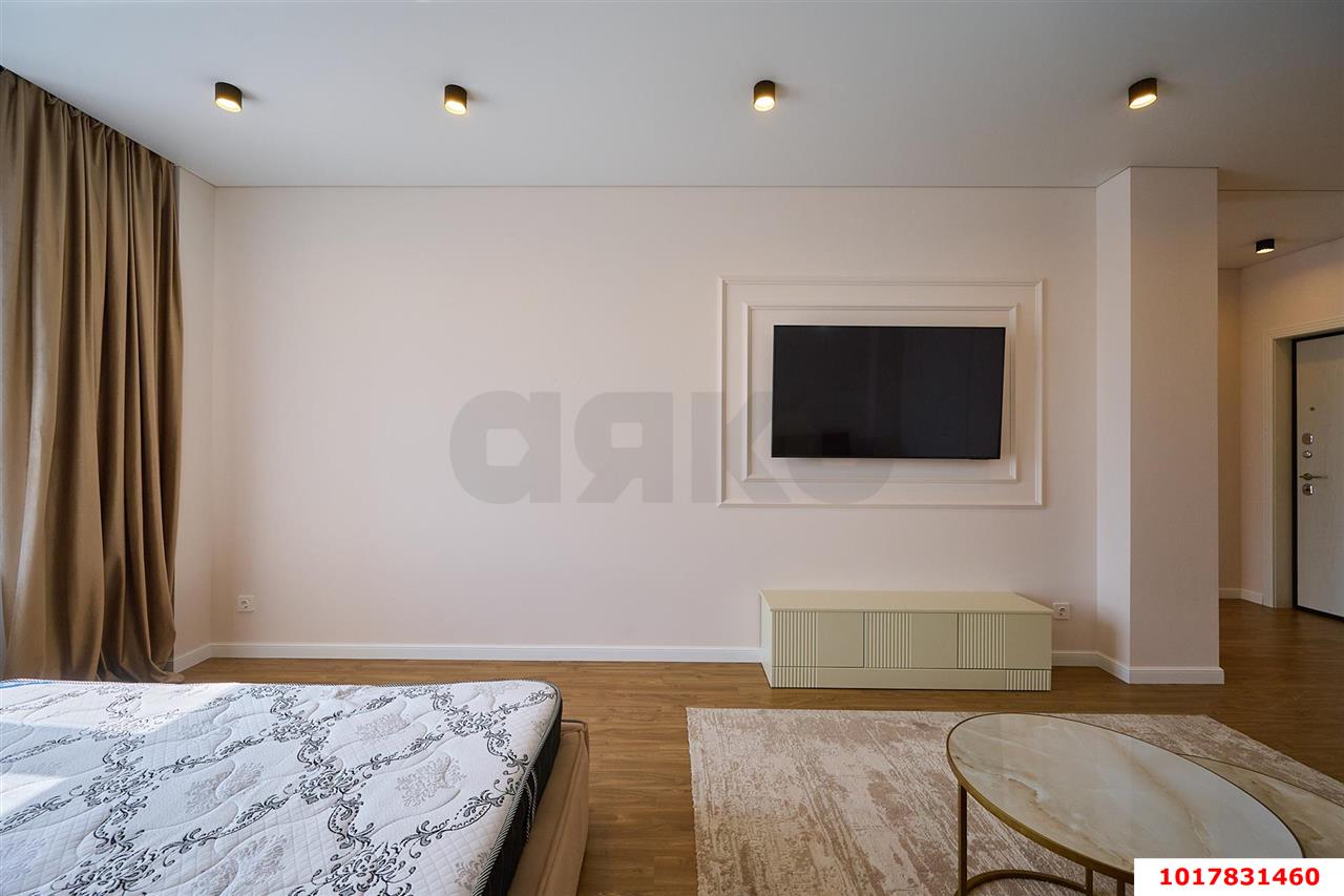 Фото №9: 1-комнатная квартира <span class="whitespace-nowrap">50 м²</span>, <span class="whitespace-nowrap">13/16 эт.</span> - Краснодар, Западный внутригородской округ, мкр. ЖК Аврора, ул. имени Дзержинского, 95