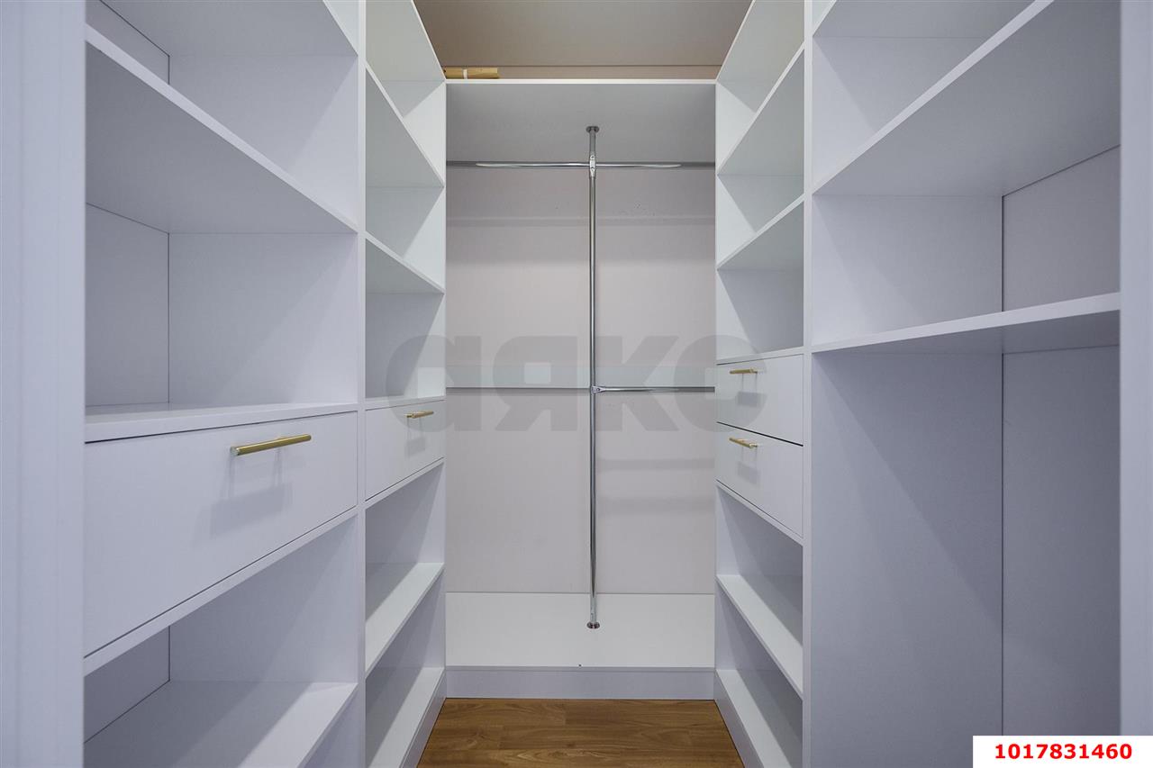 Фото №7: 1-комнатная квартира <span class="whitespace-nowrap">50 м²</span>, <span class="whitespace-nowrap">13/16 эт.</span> - Краснодар, Западный внутригородской округ, мкр. ЖК Аврора, ул. имени Дзержинского, 95