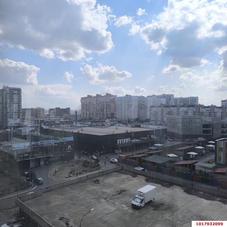 Фото №12: 2-комнатная квартира <span class="whitespace-nowrap">62 м²</span>, <span class="whitespace-nowrap">8/18 эт.</span> - Краснодар, Прикубанский внутригородской округ, имени Петра Метальникова, мкр. жилой комплекс Времена Года-2, ул. Евгении Жигуленко, 5к2