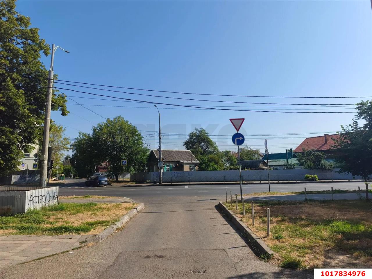 Фото №16: 1-комнатная квартира <span class="whitespace-nowrap">30 м²</span>, <span class="whitespace-nowrap">1/5 эт.</span> - Краснодар, Карасунский внутригородской округ, мкр. Черёмушки, ул. Селезнёва, 96