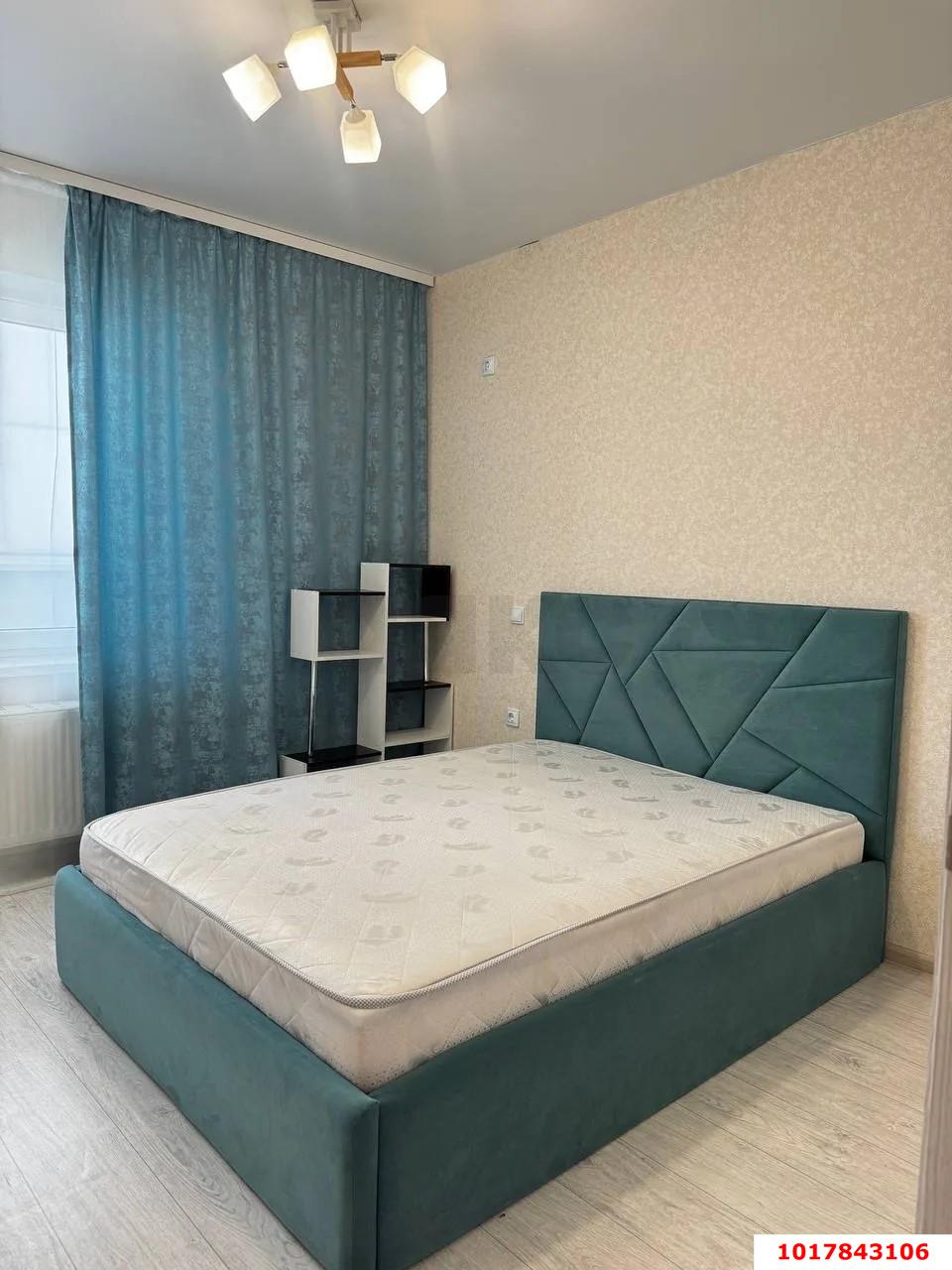 Фото №3: 1-комнатная квартира <span class="whitespace-nowrap">40 м²</span>, <span class="whitespace-nowrap">16/16 эт.</span> - Краснодар, Прикубанский внутригородской округ, Восточный, мкр. жилой комплекс Квартал № 6, ул. Генерал-лейтенанта Александра Сапрунова, 17