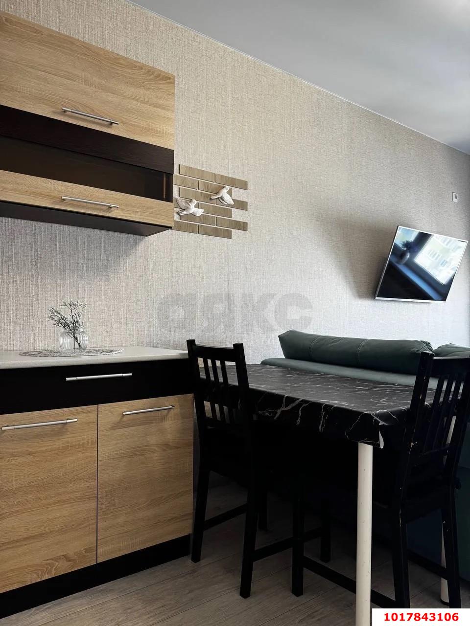 Фото №4: 1-комнатная квартира <span class="whitespace-nowrap">40 м²</span>, <span class="whitespace-nowrap">16/16 эт.</span> - Краснодар, Прикубанский внутригородской округ, Восточный, мкр. жилой комплекс Квартал № 6, ул. Генерал-лейтенанта Александра Сапрунова, 17