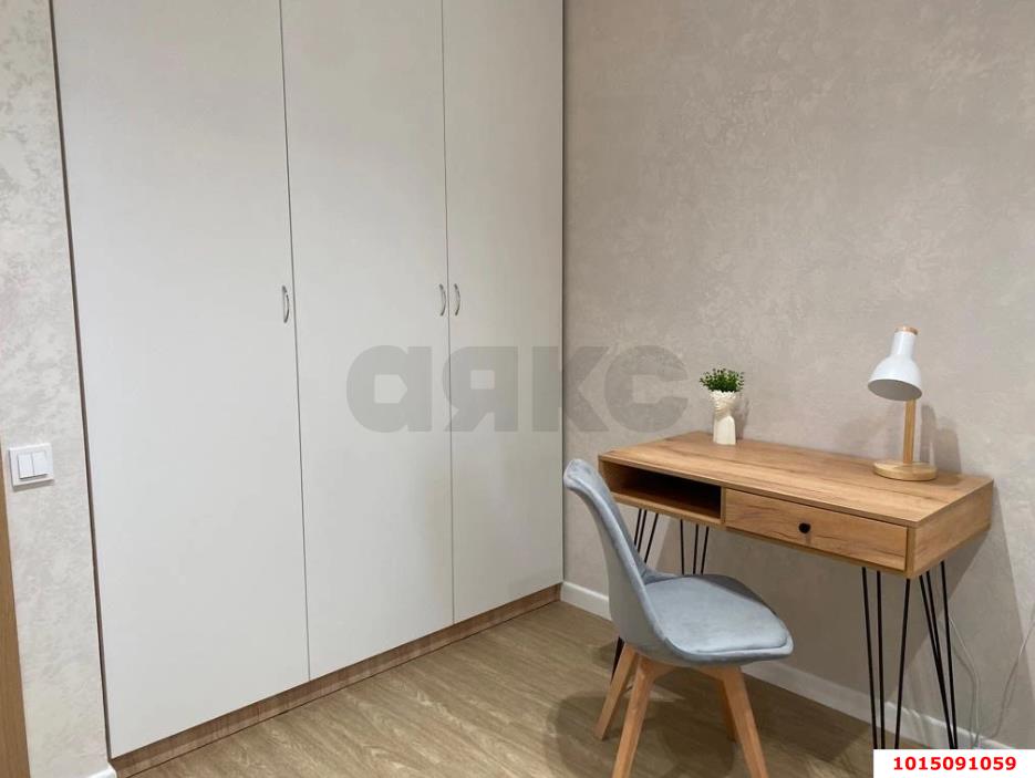 Фото №4: Апартаменты <span class="whitespace-nowrap">47 м²</span>, <span class="whitespace-nowrap">9/20 эт.</span> - Краснодар, Карасунский внутригородской округ, Хлопчато-бумажный Комбинат, мкр. жилой комплекс Аквамарин, ул. Уральская, 75к1