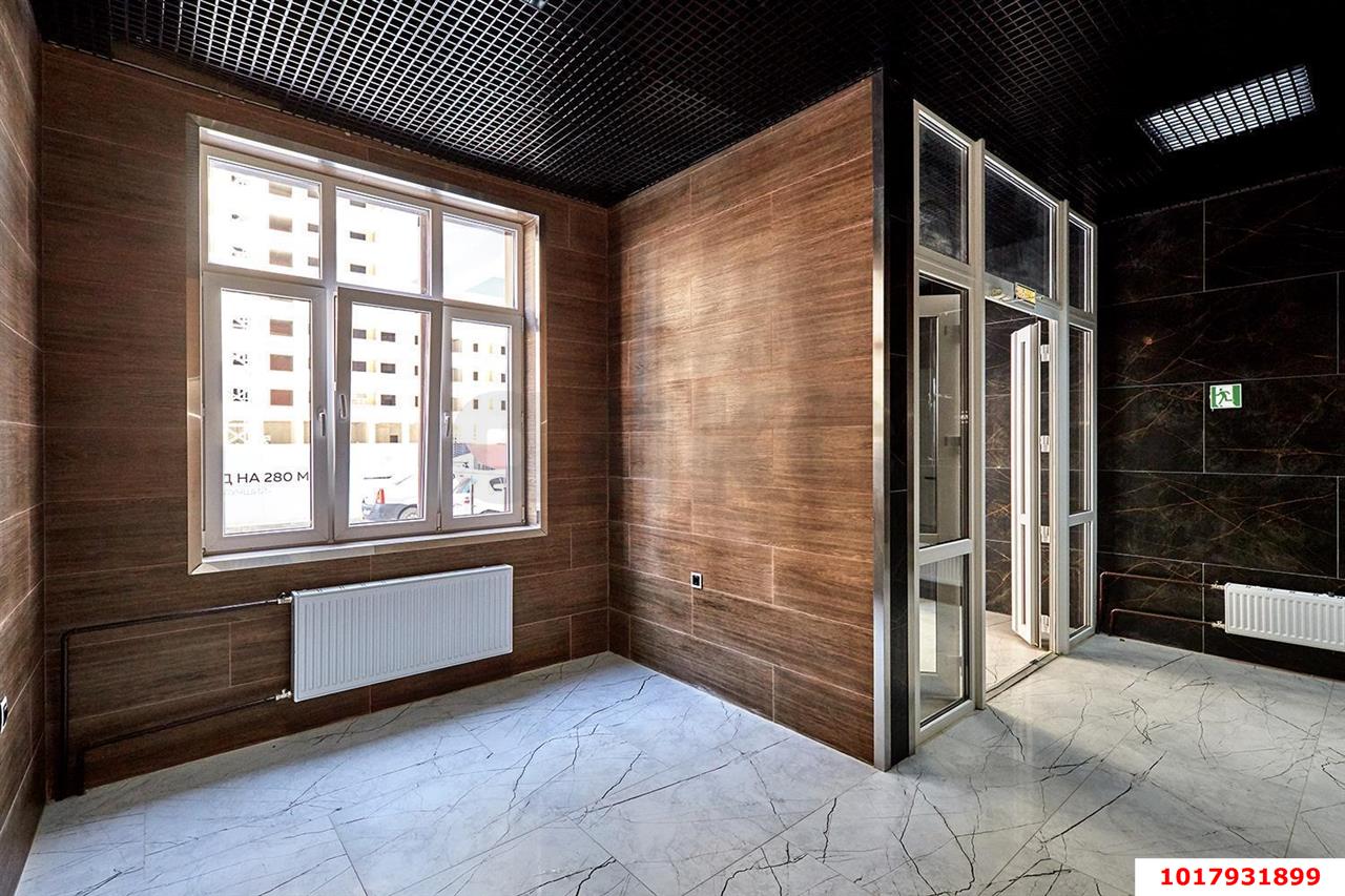 Фото №3: 1-комнатная квартира <span class="whitespace-nowrap">46 м²</span>, <span class="whitespace-nowrap">18/19 эт.</span> - Краснодар, Прикубанский внутригородской округ, имени Петра Метальникова, мкр. ЖК Лучший, ул. Ростовское шоссе, 30/7к2