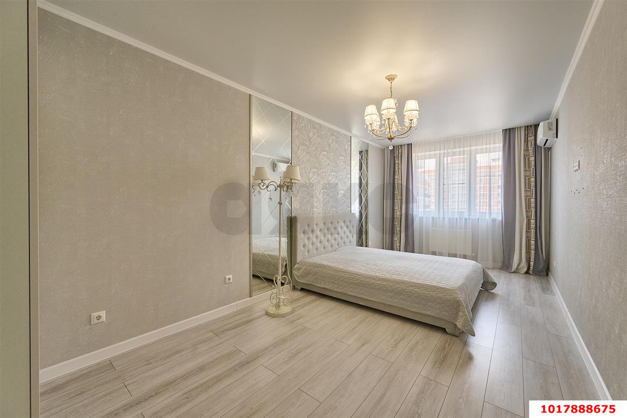 Фото №9: 2-комнатная квартира <span class="whitespace-nowrap">74 м²</span>, <span class="whitespace-nowrap">15/22 эт.</span> - Краснодар, Прикубанский внутригородской округ, Россинского, мкр. жилой комплекс Дружный, ул. Адмирала Серебрякова, 3к1