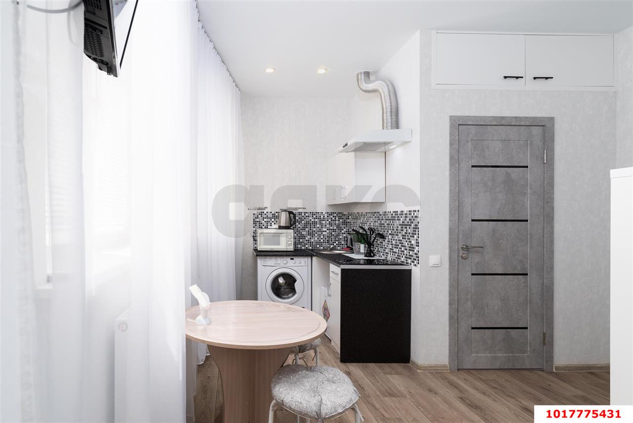 Фото №4: 3-комнатная квартира <span class="whitespace-nowrap">85 м²</span>, <span class="whitespace-nowrap">1/18 эт.</span> - Краснодар, Прикубанский внутригородской округ, ЖК Тополиная Топольковая, мкр. имени Петра Метальникова, ул. Тополиная, 40/1к1