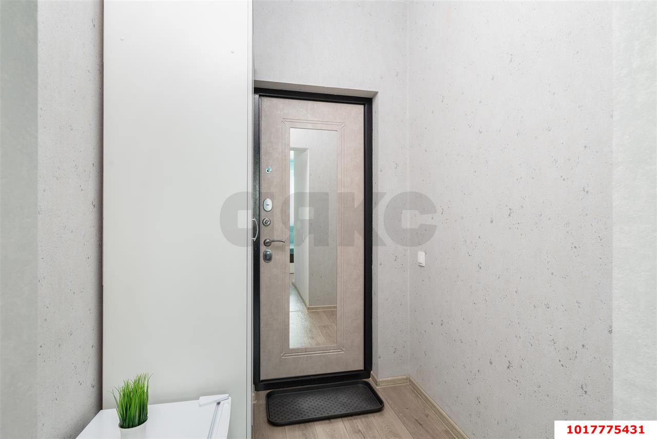 Фото №7: 3-комнатная квартира <span class="whitespace-nowrap">85 м²</span>, <span class="whitespace-nowrap">1/18 эт.</span> - Краснодар, Прикубанский внутригородской округ, ЖК Тополиная Топольковая, мкр. имени Петра Метальникова, ул. Тополиная, 40/1к1