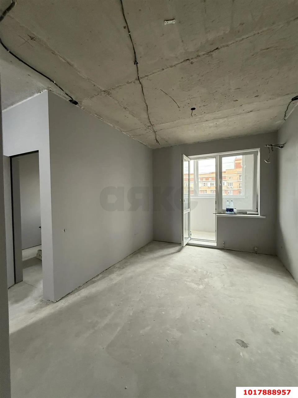 Фото №1: 1-комнатная квартира <span class="whitespace-nowrap">43 м²</span>, <span class="whitespace-nowrap">17/19 эт.</span> - Краснодар, Карасунский внутригородской округ, Гидростроителей, мкр. жилой комплекс Премьера, ул. Автолюбителей, 1/7к3