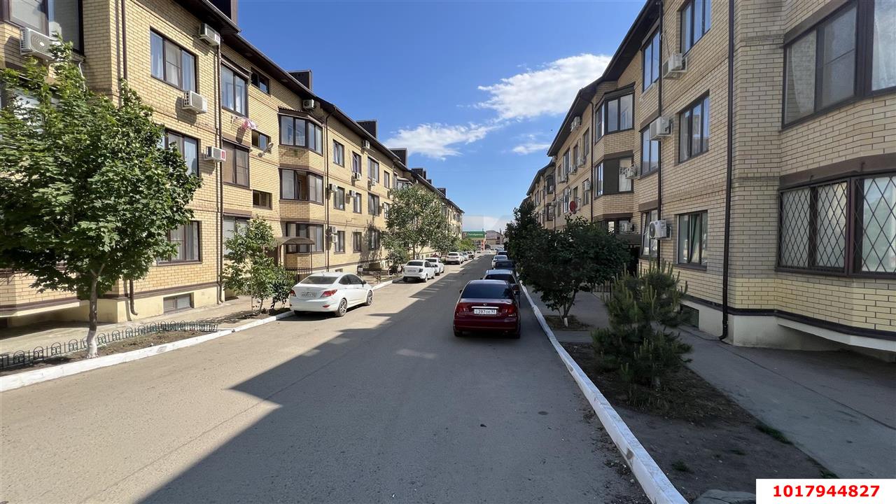Фото №13: 1-комнатная квартира <span class="whitespace-nowrap">37 м²</span> - Знаменский, Карасунский внутригородской округ, мкр. жилой комплекс Первомайский, ул. Первомайская, 36/3