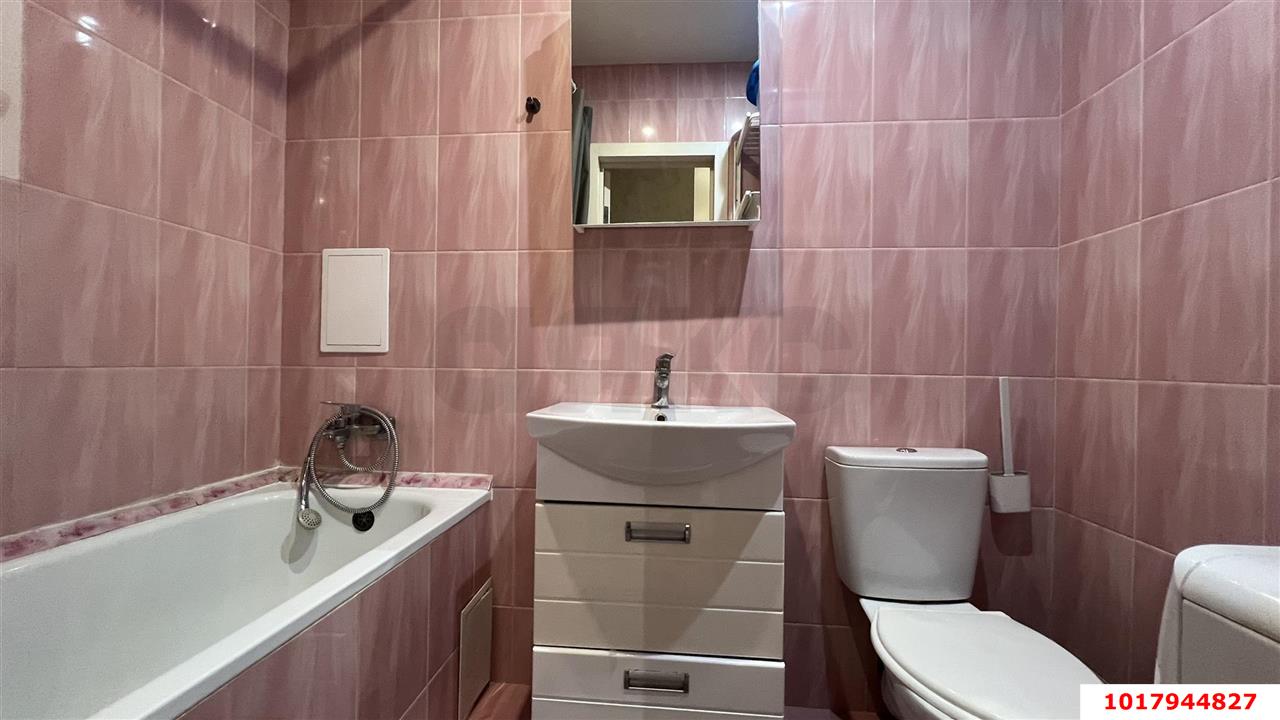 Фото №9: 1-комнатная квартира <span class="whitespace-nowrap">37 м²</span> - Знаменский, Карасунский внутригородской округ, мкр. жилой комплекс Первомайский, ул. Первомайская, 36/3