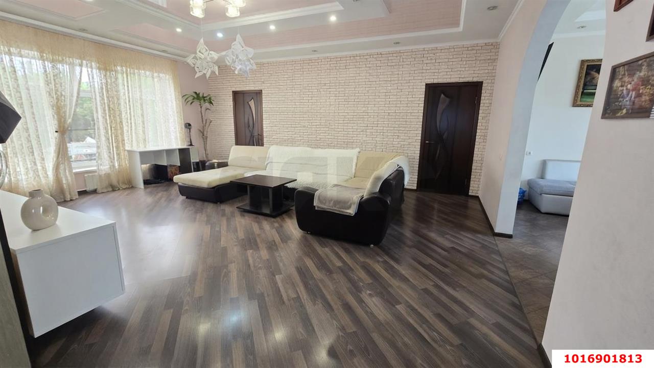 Фото №4: Дом <span class="whitespace-nowrap">131 м²</span> <span class="whitespace-nowrap">+ 12.03 сот.</span>, <span class="whitespace-nowrap">1 эт.</span> - Знаменский, мкр. Карасунский внутригородской округ, ул. Сосновая, 105