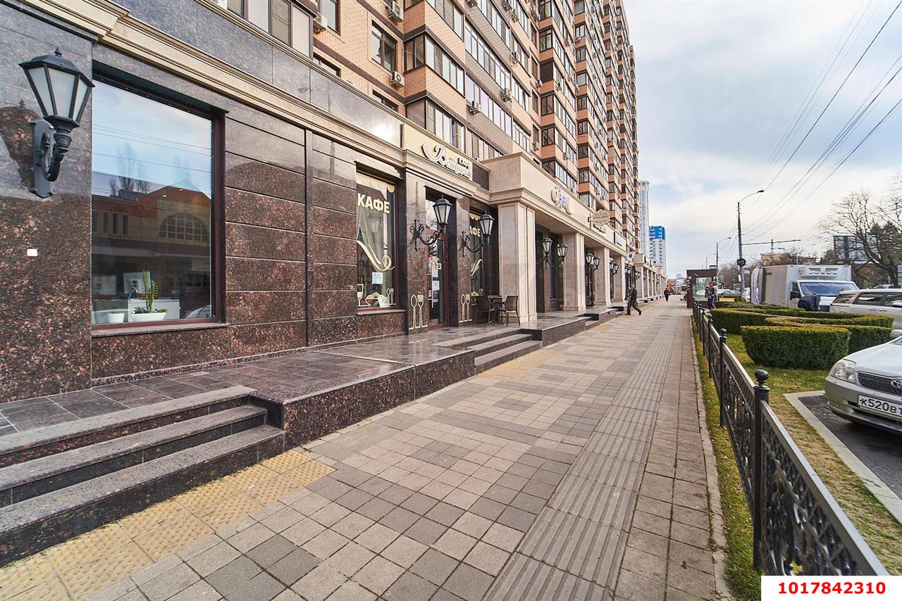 Фото №11: 2-комнатная квартира <span class="whitespace-nowrap">65 м²</span>, <span class="whitespace-nowrap">2/19 эт.</span> - Краснодар, Западный внутригородской округ, мкр. ЖК Аврора Парк, ул. Шоссе Нефтяников, 22