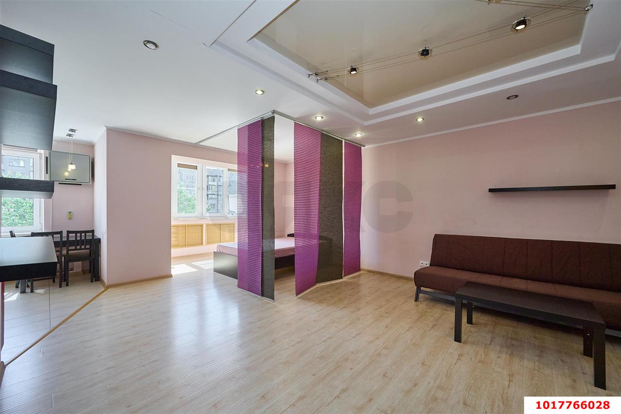 Фото №9: 1-комнатная квартира <span class="whitespace-nowrap">44 м²</span>, <span class="whitespace-nowrap">6/12 эт.</span> - Краснодар, Западный внутригородской округ, мкр. Юбилейный, ул. Бульварное Кольцо, 7