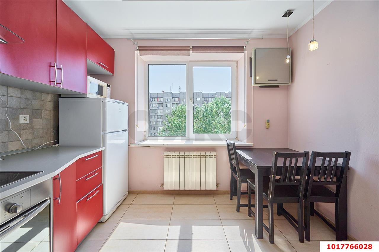 Фото №4: 1-комнатная квартира <span class="whitespace-nowrap">44 м²</span>, <span class="whitespace-nowrap">6/12 эт.</span> - Краснодар, Западный внутригородской округ, мкр. Юбилейный, ул. Бульварное Кольцо, 7