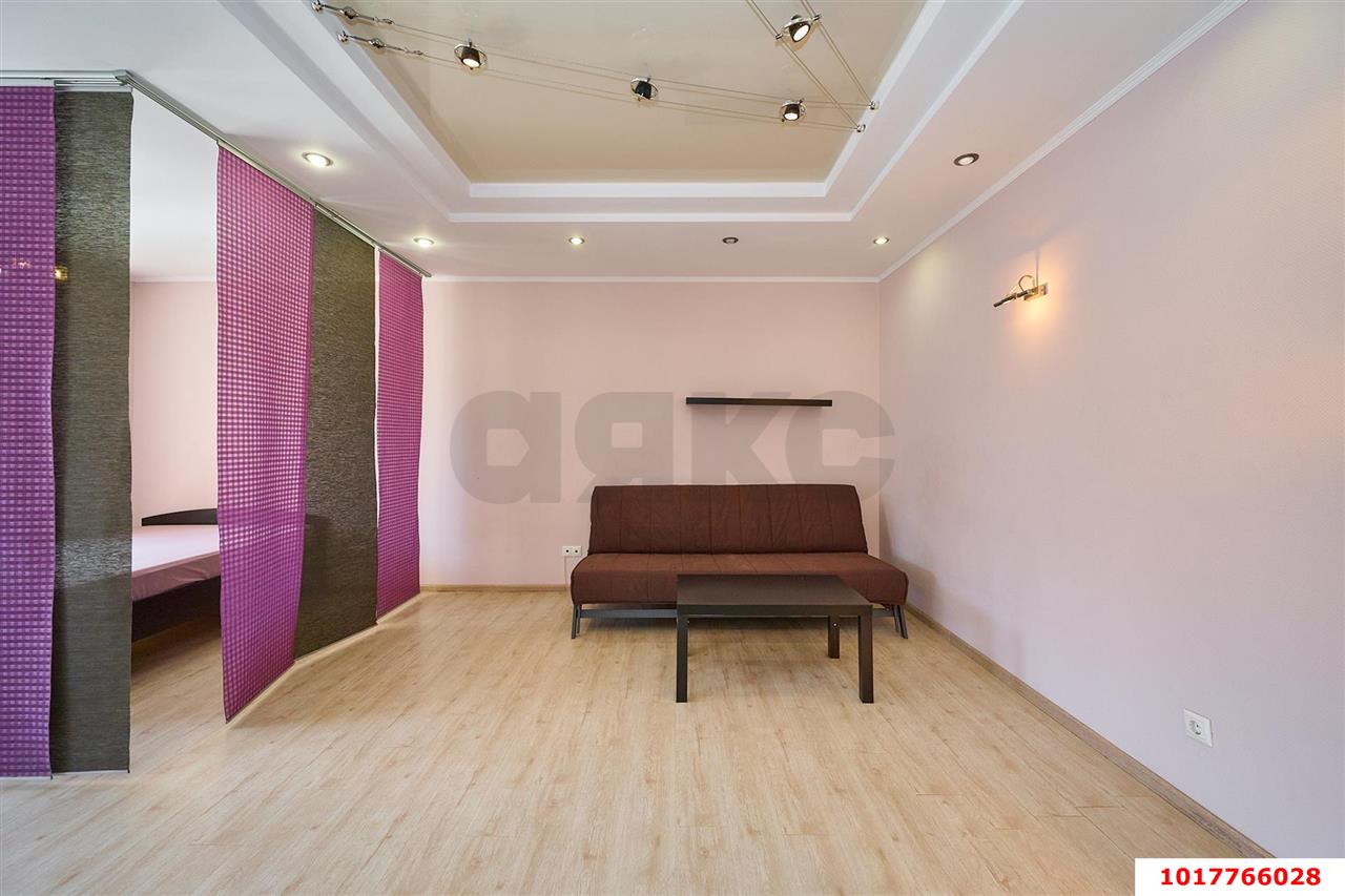 Фото №11: 1-комнатная квартира <span class="whitespace-nowrap">44 м²</span>, <span class="whitespace-nowrap">6/12 эт.</span> - Краснодар, Западный внутригородской округ, мкр. Юбилейный, ул. Бульварное Кольцо, 7