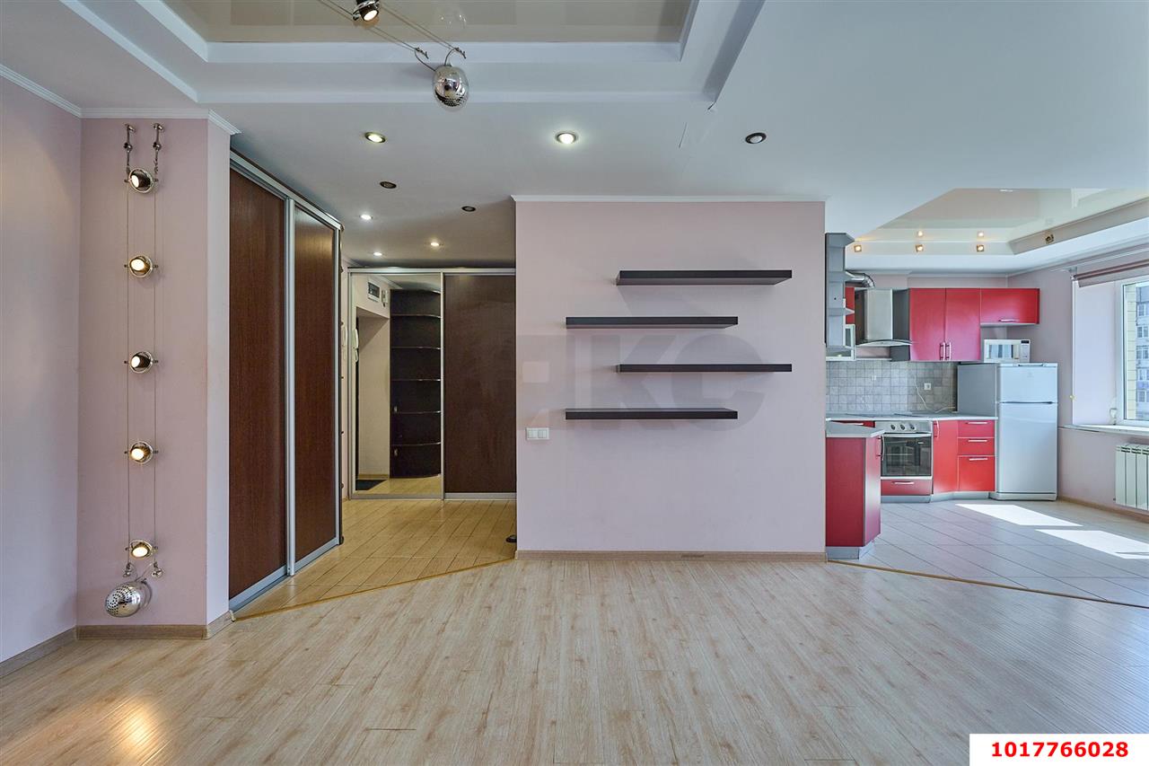 Фото №17: 1-комнатная квартира <span class="whitespace-nowrap">44 м²</span>, <span class="whitespace-nowrap">6/12 эт.</span> - Краснодар, Западный внутригородской округ, мкр. Юбилейный, ул. Бульварное Кольцо, 7