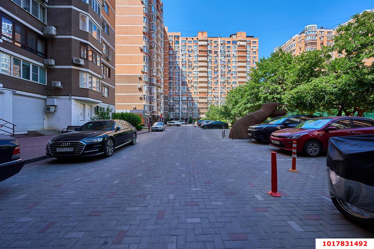 Фото №13: 2-комнатная квартира <span class="whitespace-nowrap">70 м²</span>, <span class="whitespace-nowrap">9/16 эт.</span> - Краснодар, Прикубанский внутригородской округ, Солнечный, мкр. Фестивальный, ул. Яна Полуяна, 51/1