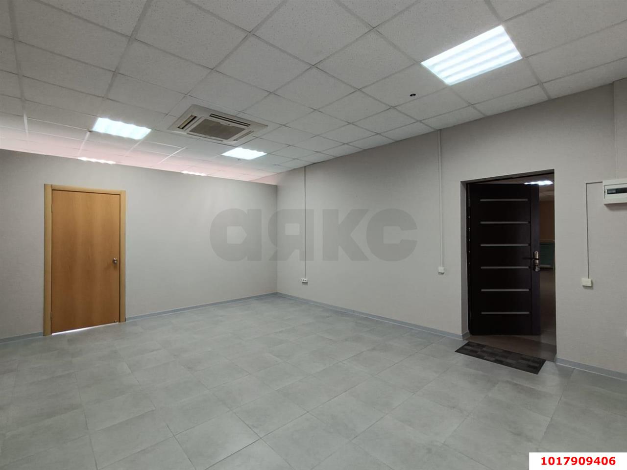 Фото №3: Офисное помещение <span class="whitespace-nowrap">113 м²</span>, <span class="whitespace-nowrap">16/24 эт.</span> - Краснодар, Западный внутригородской округ, мкр. Фестивальный, ул. Монтажников, 1/4