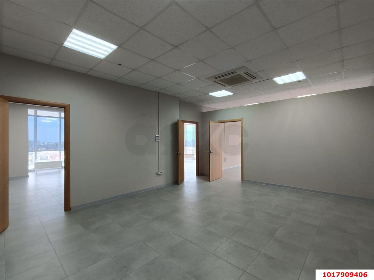 Фото №5: Офисное помещение <span class="whitespace-nowrap">113 м²</span>, <span class="whitespace-nowrap">16/24 эт.</span> - Краснодар, Западный внутригородской округ, мкр. Фестивальный, ул. Монтажников, 1/4