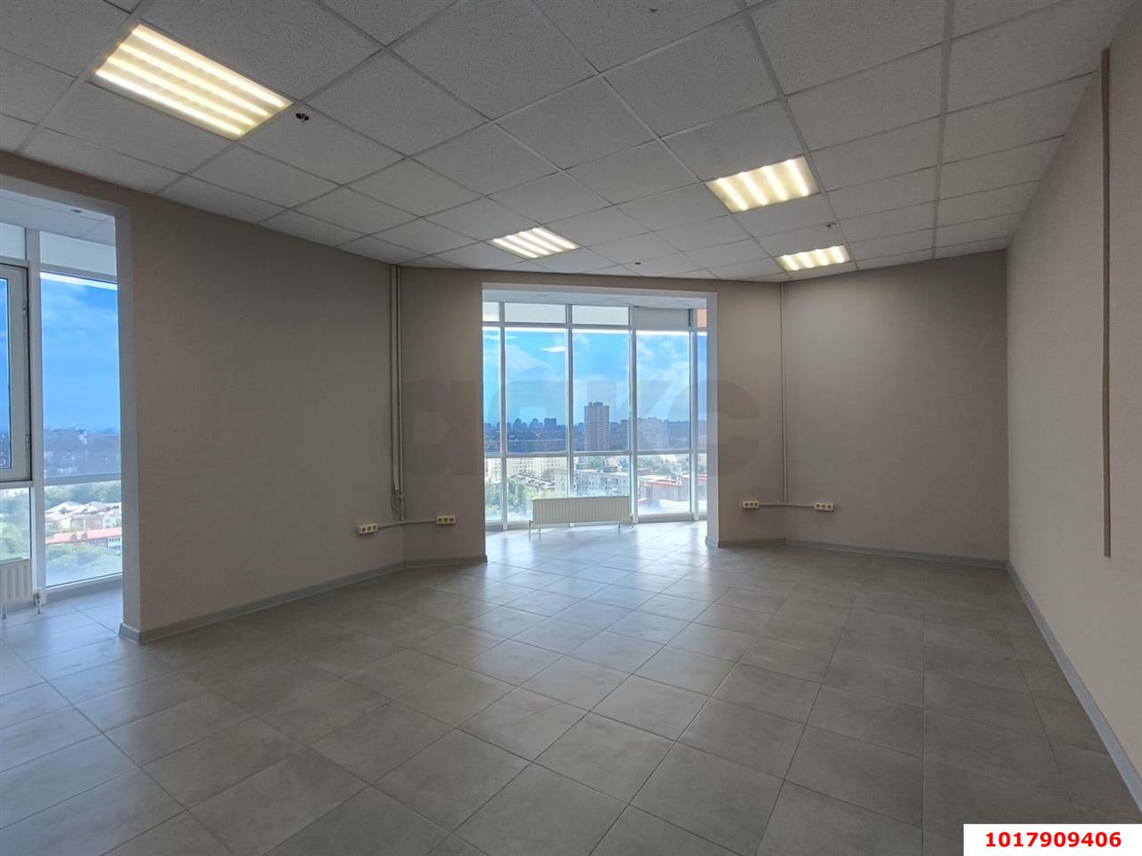 Фото №6: Офисное помещение <span class="whitespace-nowrap">113 м²</span>, <span class="whitespace-nowrap">16/24 эт.</span> - Краснодар, Западный внутригородской округ, мкр. Фестивальный, ул. Монтажников, 1/4