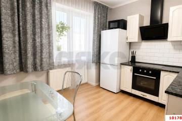 Фото №1: 2-комнатная квартира <span class="whitespace-nowrap">50 м²</span>, <span class="whitespace-nowrap">2/9 эт.</span> - Краснодар, мкр. Музыкальный, ул. имени С.В. Рахманинова, 28