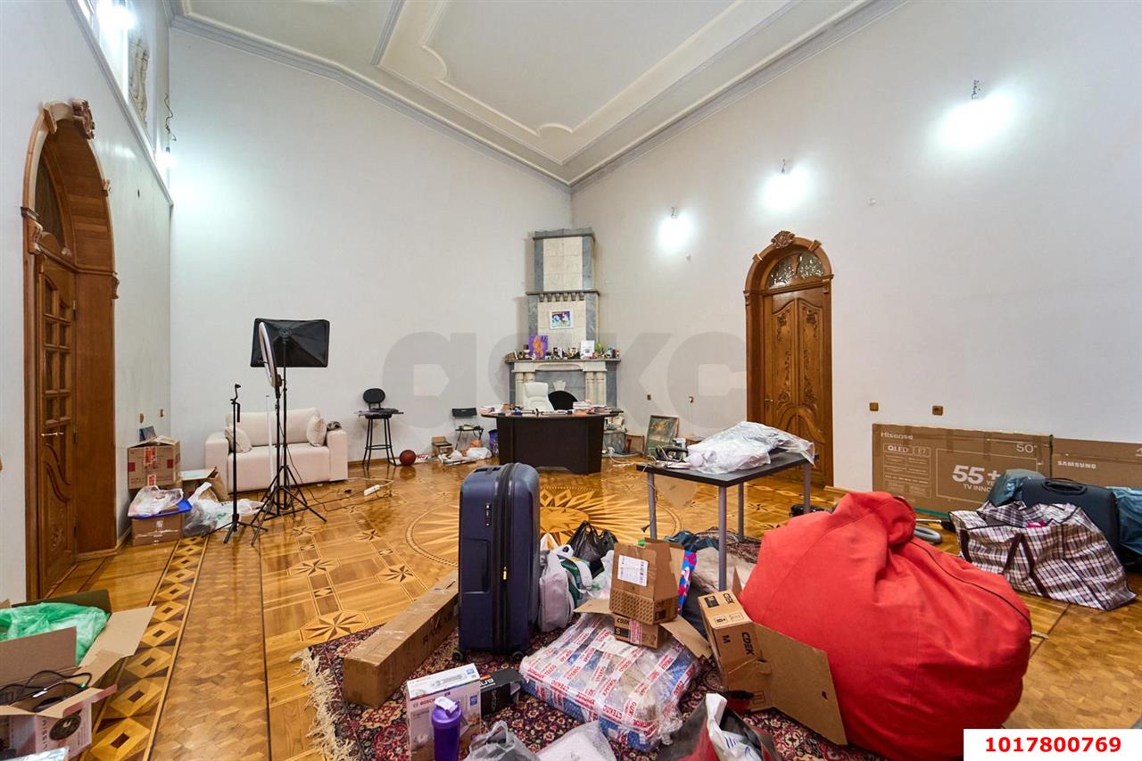 Фото №6: Дом <span class="whitespace-nowrap">502 м²</span> <span class="whitespace-nowrap">+ 6.47 сот.</span>, <span class="whitespace-nowrap">3 эт.</span> - Краснодар, мкр. Западный внутригородской округ, пр-д 1-й Пластунский, 25