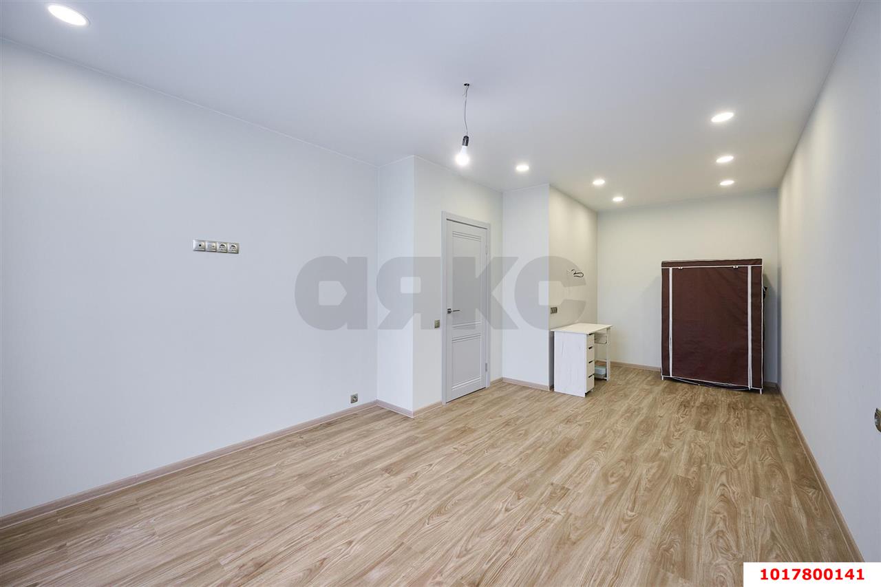 Фото №9: 1-комнатная квартира <span class="whitespace-nowrap">41 м²</span>, <span class="whitespace-nowrap">4/25 эт.</span> - Краснодар, Карасунский внутригородской округ, мкр. ЖК Сказка Град, ул. имени В.Н. Мачуги, 166Ак1