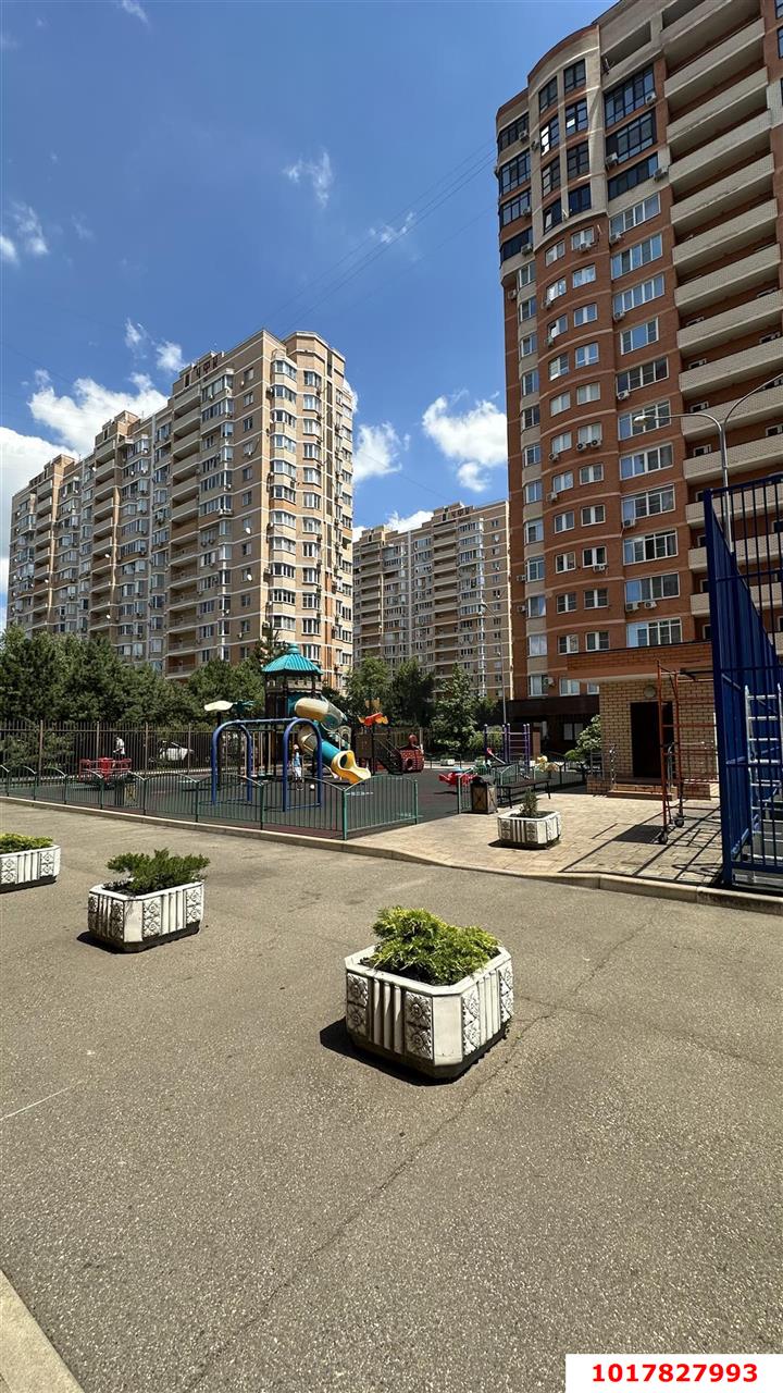 Фото №10: Студия <span class="whitespace-nowrap">40 м²</span>, <span class="whitespace-nowrap">12/17 эт.</span> - Краснодар, Прикубанский внутригородской округ, Фестивальный, Солнечный, мкр. ЖК Янтарный 3, пр-кт имени Константина Образцова, 4к1