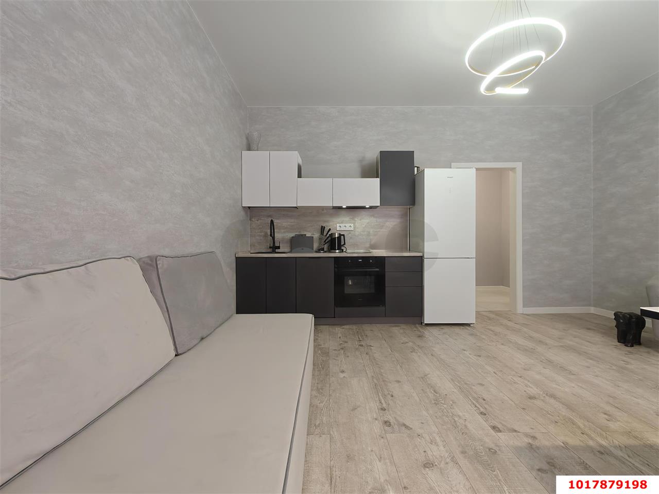 Фото №2: 1-комнатная квартира <span class="whitespace-nowrap">43 м²</span>, <span class="whitespace-nowrap">2/3 эт.</span> - Краснодар, Прикубанский внутригородской округ, мкр. Табачная Фабрика, пр-д Новосельский, 15