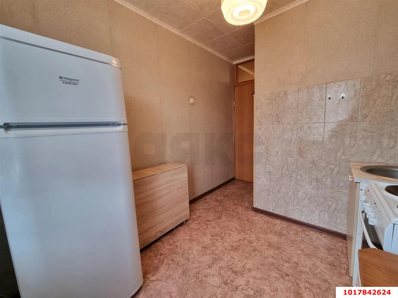 Фото №6: 1-комнатная квартира <span class="whitespace-nowrap">35 м²</span>, <span class="whitespace-nowrap">3/12 эт.</span> - Краснодар, Западный внутригородской округ, мкр. Юбилейный, ул. 70-летия Октября, 12/1