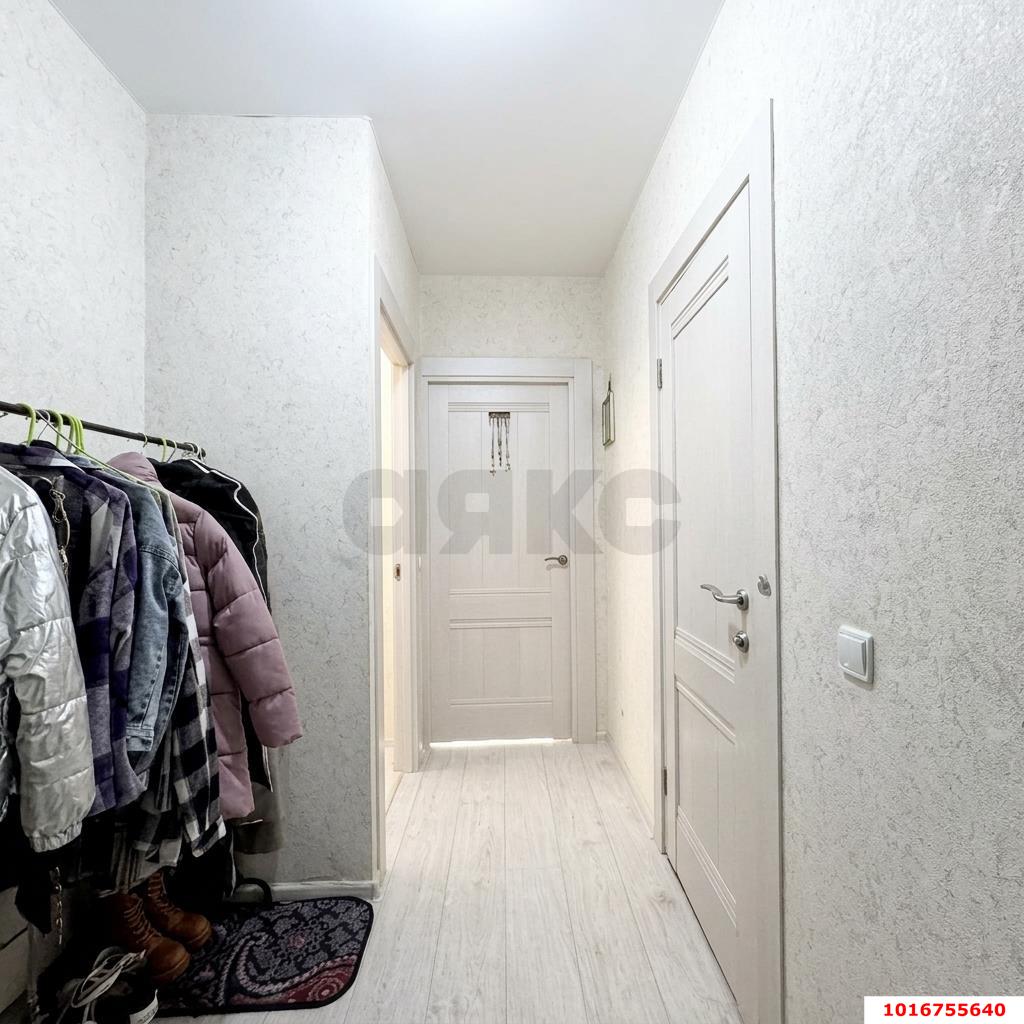 Фото №5: 1-комнатная квартира <span class="whitespace-nowrap">41 м²</span>, <span class="whitespace-nowrap">4/16 эт.</span> - Краснодар, Прикубанский внутригородской округ, Восточный, мкр. жилой комплекс Квартал № 6, ул. Генерал-лейтенанта Александра Сапрунова, 13