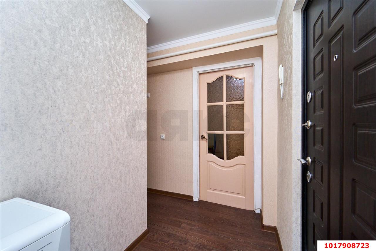 Фото №8: 1-комнатная квартира <span class="whitespace-nowrap">31 м²</span>, <span class="whitespace-nowrap">1/5 эт.</span> - Краснодар, Прикубанский внутригородской округ, мкр. Фестивальный, ул. Гагарина, 85