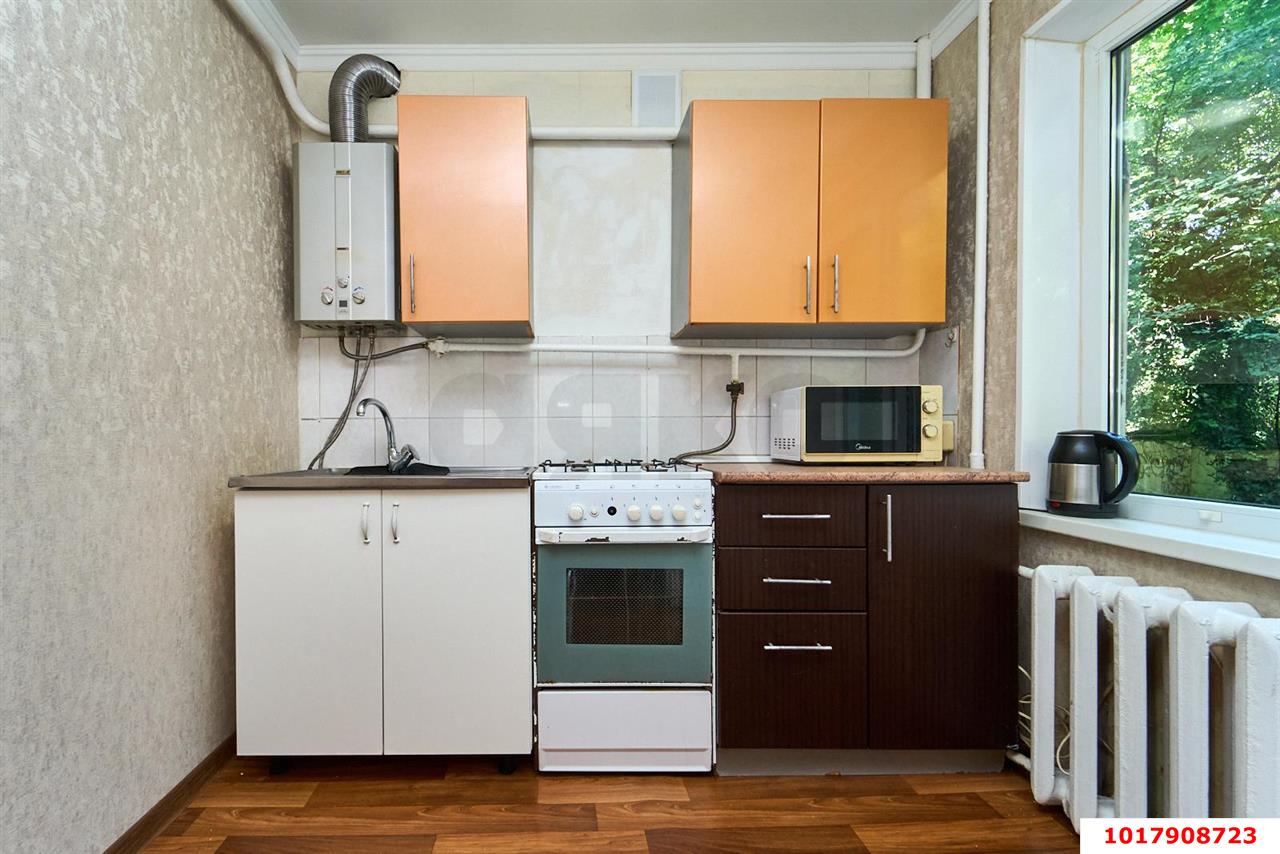 Фото №2: 1-комнатная квартира <span class="whitespace-nowrap">31 м²</span>, <span class="whitespace-nowrap">1/5 эт.</span> - Краснодар, Прикубанский внутригородской округ, мкр. Фестивальный, ул. Гагарина, 85