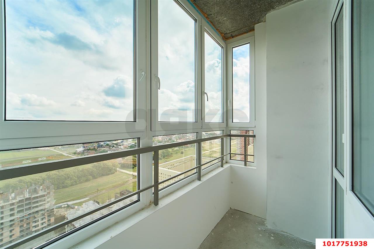 Фото №2: 1-комнатная квартира <span class="whitespace-nowrap">33 м²</span>, <span class="whitespace-nowrap">12/24 эт.</span> - Краснодар, Прикубанский внутригородской округ, мкр. ЖК Абрикосово, ул. имени Героя Георгия Бочарникова, 4к3