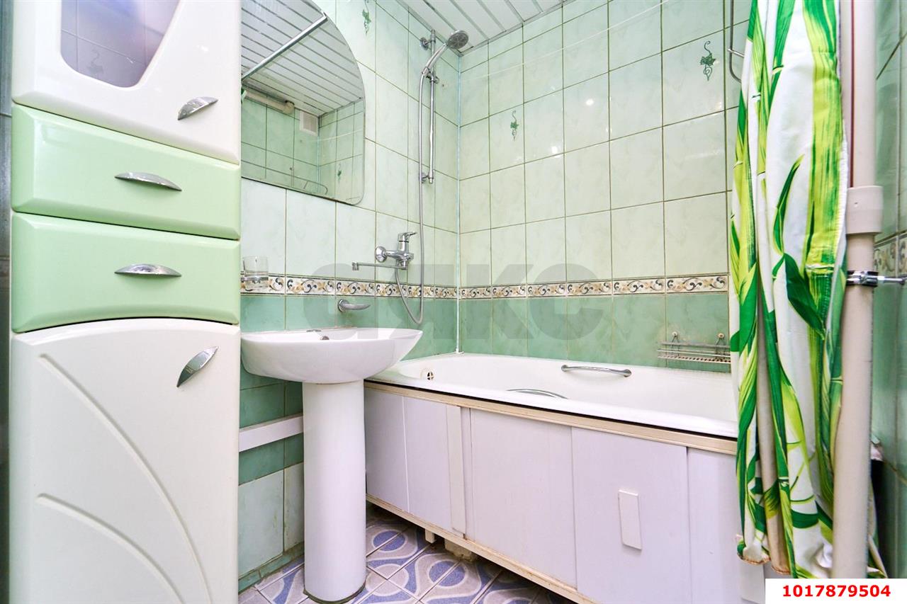 Фото №13: 3-комнатная квартира <span class="whitespace-nowrap">78 м²</span>, <span class="whitespace-nowrap">4/10 эт.</span> - Краснодар, Прикубанский внутригородской округ, мкр. Завод Измерительных Приборов, ул. Московская, 48